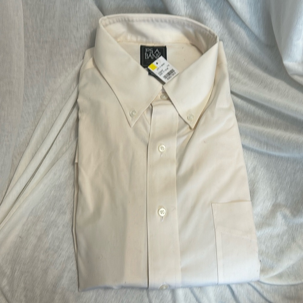 Jos A Bank Dress Shirt - Traditional Fit